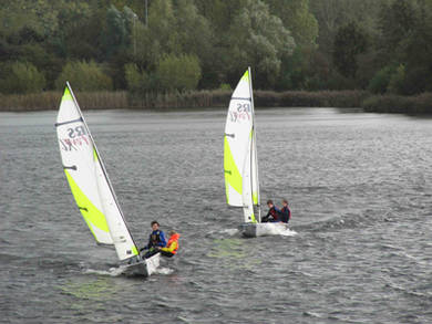 Zeilcursus 2mans zwaardboot rs feva